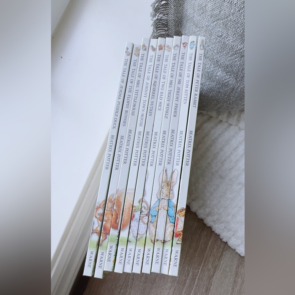 KIDS BOOKS - The Tale of Peter Rabbit 10 Book Set - Picture 2 of 5